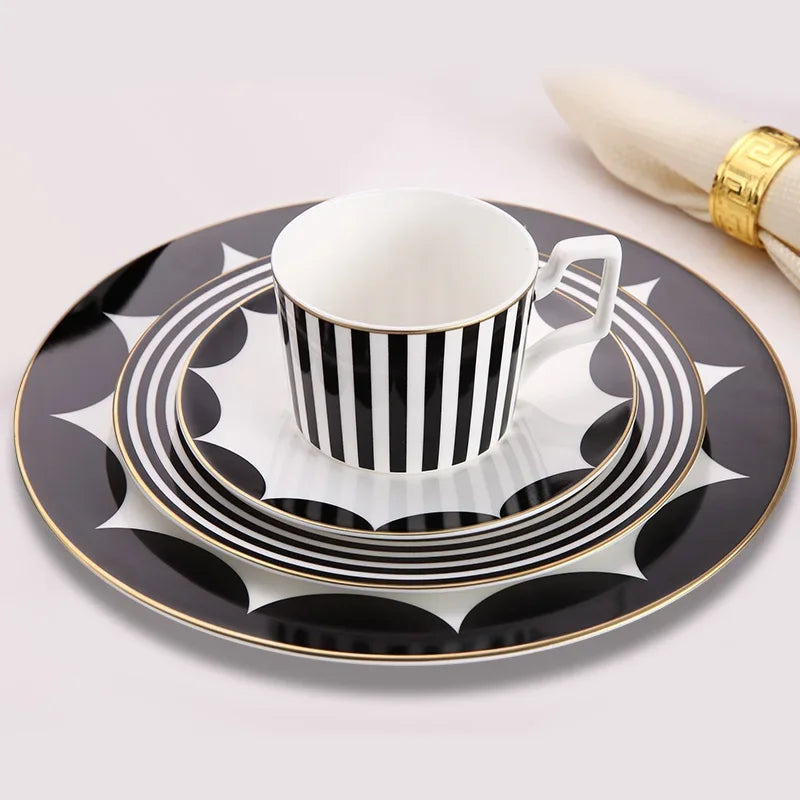 Monochrome Laureate 10.5 inch Plate